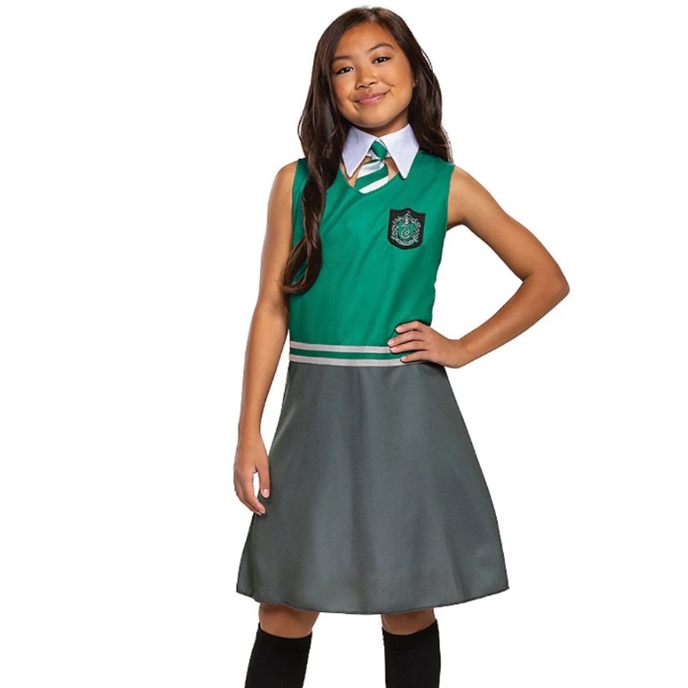 Wizarding World of Harry Potter Hogwarts Slytherin House Girls Dress Uniform Med